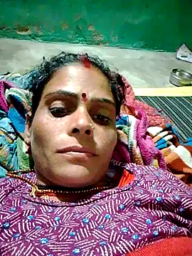 Snapshot of H_seema chatting on February 11, 2026, 2:17 pm H seema online show from February 11, 2026, 2:17 pm