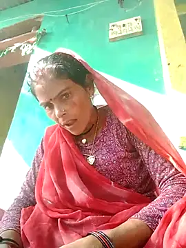 Snapshot of H_seema chatting on February 15, 2026, 3:40 am H seema online show from February 15, 2026, 3:40 am