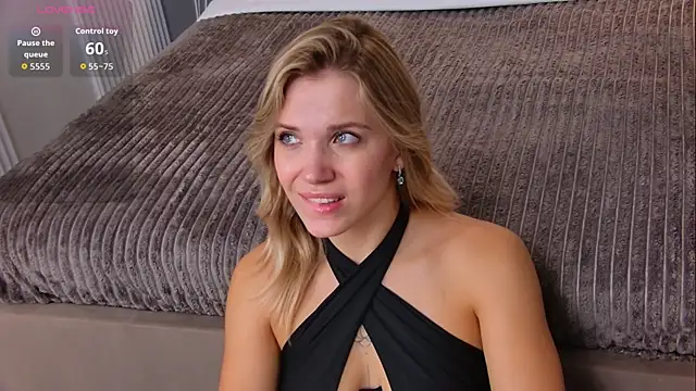 AlisaMyers online show from September 22, 2025, 6:19 am