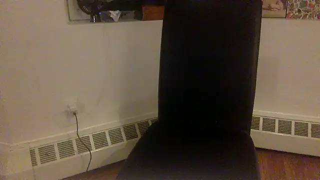 edger4lif3 online show from October 15, 2025, 3:38 am