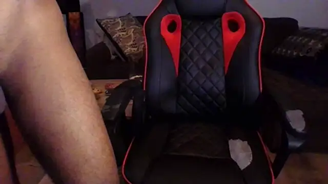 couple2612 online show from November 17, 2025, 5:17 pm