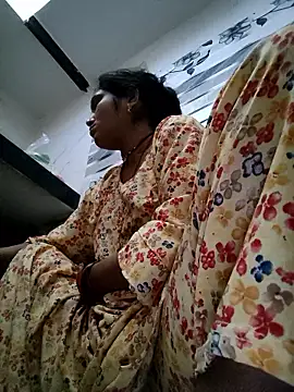 LUCKY cut online show from March 28, 2026, 2:56 am