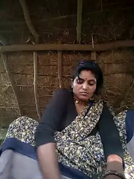 LUCKY cut online show from October 3, 2025, 2:04 am