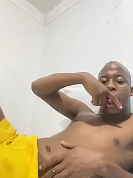 Snapshot of dick4mami chatting on February 4, 2026, 8:04 pm dick4mami online show from February 4, 2026, 8:04 pm