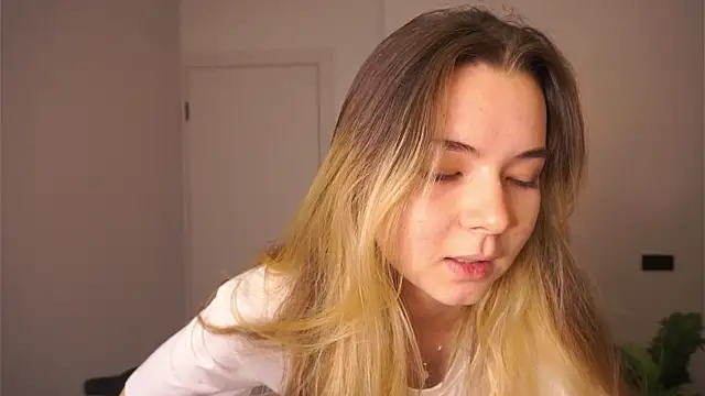 MarlinVarian online show from September 17, 2025, 6:43 pm