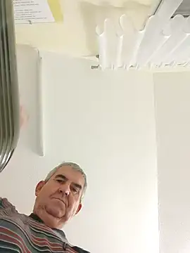 Snapshot of Oldmenhot66 chatting on November 8, 2025, 4:49 am Oldmenhot66 online show from November 8, 2025, 4:49 am