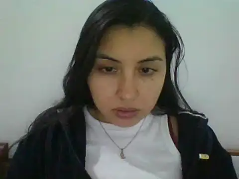 Snapshot of _Romilly_ chatting on April 12, 2026, 2:37 am Romilly online show from April 12, 2026, 2:37 am