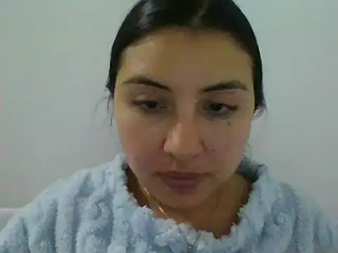Snapshot of _Romilly_ chatting on May 16, 2026, 2:21 am Romilly online show from May 16, 2026, 2:21 am