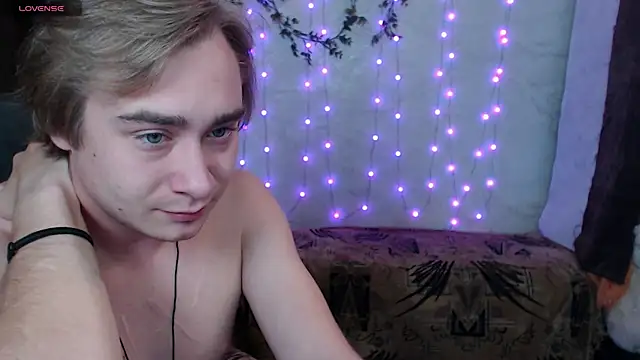 Lust4Money online show from October 28, 2025, 7:57 pm