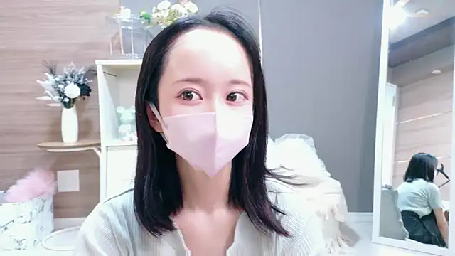 Kurumi chan  online show from September 19, 2025, 10:08 am