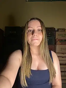 Model930 online show from October 2, 2025, 5:05 pm