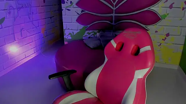 ValerySkinnyy online show from January 11, 2026, 4:19 am