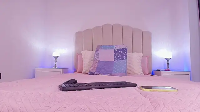 sofi hils online show from October 30, 2025, 12:03 pm