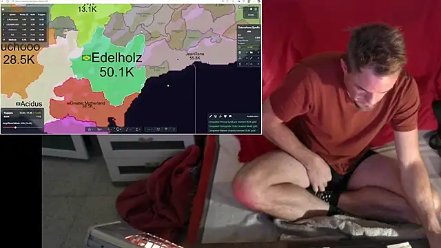 Snapshot of EdelHolz91 chatting on November 3, 2025, 4:43 pm EdelHolz91 online show from November 3, 2025, 4:43 pm