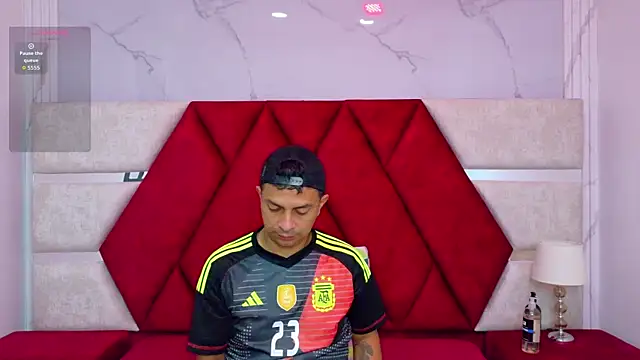 Kity spiderr online show from November 17, 2025, 12:09 pm