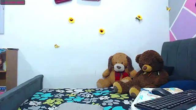 Sharasexy1 online show from December 17, 2025, 8:14 pm