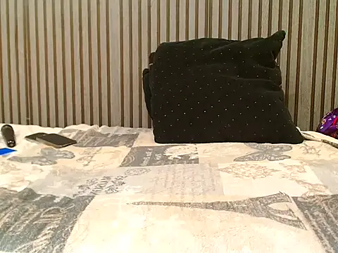 ROYALASS25 online show from March 22, 2026, 9:55 am