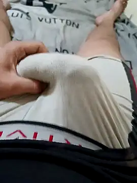 anis3g4 online show from September 23, 2025, 2:46 pm