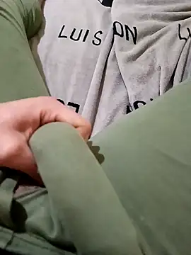 anis3g4 online show from February 13, 2026, 2:06 pm