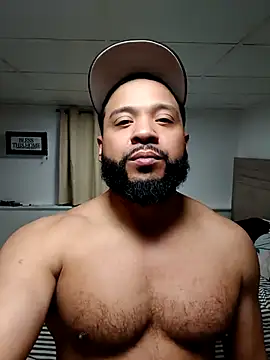 Snapshot of tripping385 chatting on March 9, 2026, 10:13 pm tripping385 online show from March 9, 2026, 10:13 pm