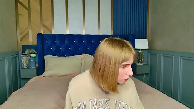 Snapshot of Beverly_Gomes chatting on February 15, 2026, 5:19 am Beverly Gomes online show from February 15, 2026, 5:19 am