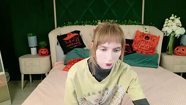 Beverly Gomes online show from October 18, 2025, 5:31 am