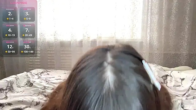 Pikmigirl18 online show from October 24, 2025, 7:29 am