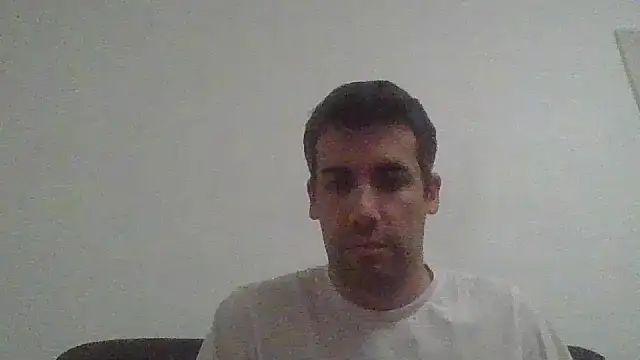 JulioIsHere4you online show from November 29, 2025, 3:12 pm