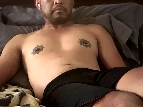 RiverTM online show from September 28, 2025, 9:44 pm