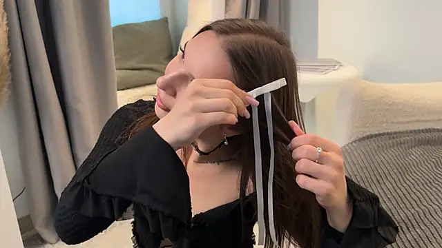 CamilToe online show from September 11, 2025, 10:15 am