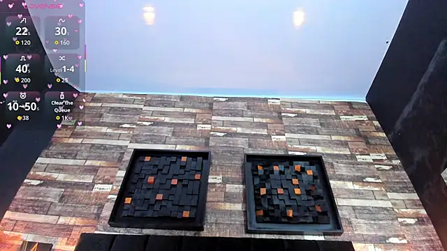 VelvetQueen  online show from October 26, 2025, 3:18 am