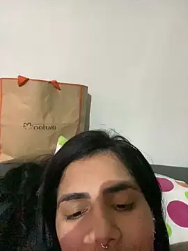 Snapshot of danilyns chatting on September 14, 2025, 5:41 am danilyns online show from September 14, 2025, 5:41 am