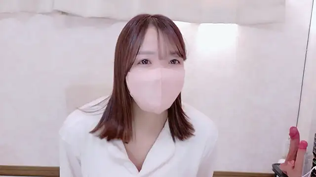 Snapshot of Mayu_o19o chatting on February 22, 2026, 12:13 am Mayu o19o online show from February 22, 2026, 12:13 am