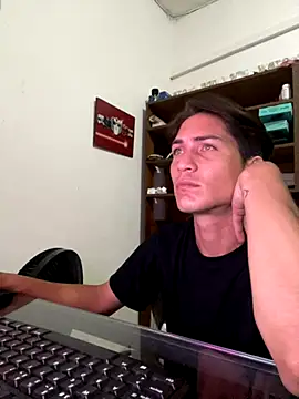 StevenHumps online show from November 20, 2025, 2:56 am