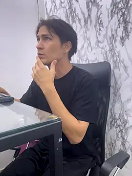 StevenHumps online show from October 19, 2025, 8:17 am