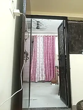 Your-vipasha online show from October 5, 2025, 3:25 pm