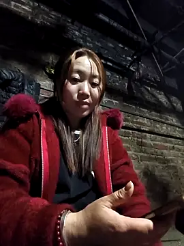 siki-00 online show from December 20, 2025, 1:25 pm