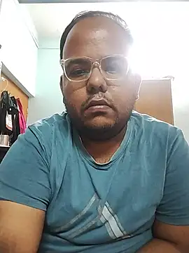 BromidicTrailing online show from July 28, 2026, 8:11 am