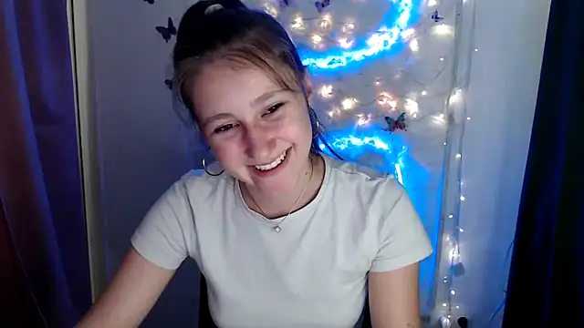 Milka kamila online show from September 10, 2025, 11:53 am