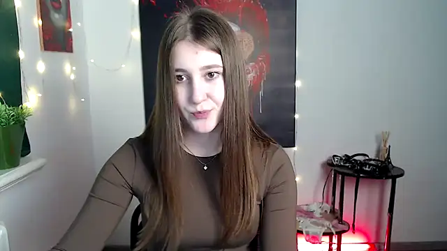 Snapshot of Milka_kamila chatting on February 1, 2026, 12:58 pm Milka kamila online show from February 1, 2026, 12:58 pm