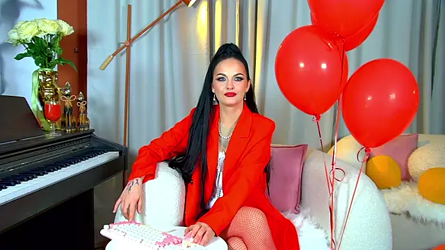 MollyMillsen online show from October 17, 2025, 10:00 pm