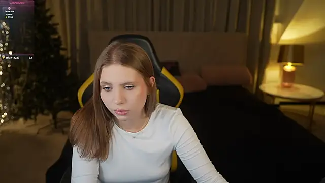 Tiana Princesss online show from December 22, 2025, 7:58 pm