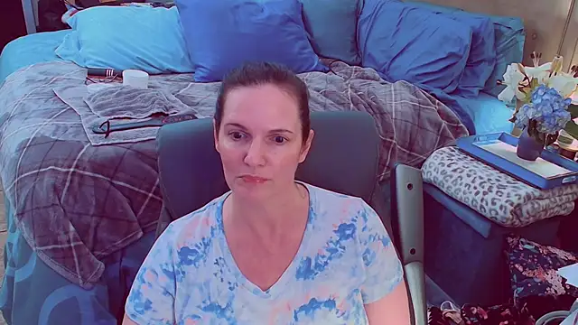 Snapshot of ninajaymes chatting on January 6, 2026, 5:17 pm ninajaymes online show from January 6, 2026, 5:17 pm