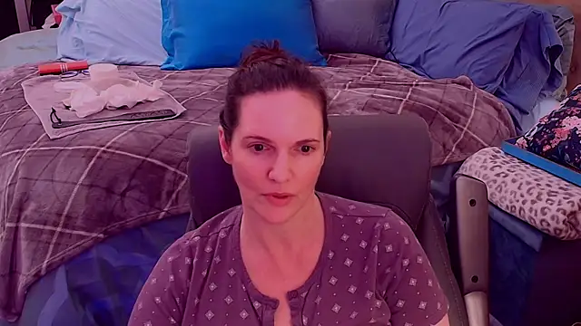 Snapshot of ninajaymes chatting on December 20, 2025, 1:41 am ninajaymes online show from December 20, 2025, 1:41 am