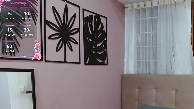 Snapshot of amara_rousse1 chatting on February 26, 2026, 1:00 pm amara rousse1 online show from February 26, 2026, 1:00 pm