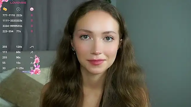 ZeniaBolich online show from September 14, 2025, 9:37 pm