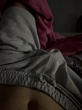 Snapshot of Elcanaarion29 chatting on November 29, 2025, 3:06 am Elcanaarion29 online show from November 29, 2025, 3:06 am