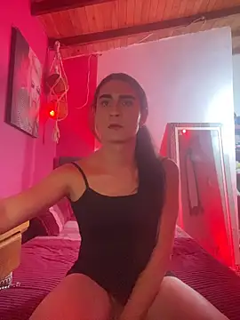 Snapshot of lola_diez chatting on October 17, 2025, 3:54 am lola diez online show from October 17, 2025, 3:54 am