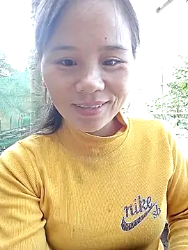 Snapshot of Suni2345 chatting on October 27, 2025, 1:39 am Suni2345 online show from October 27, 2025, 1:39 am