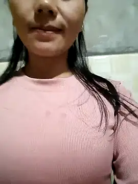 Snapshot of Suni2345 chatting on October 23, 2025, 4:11 am Suni2345 online show from October 23, 2025, 4:11 am